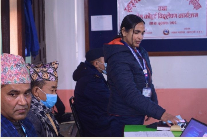 नवलपुरको स्वास्थ्यसम्वन्धि चौमासिक समिक्षा कार्यक्रम