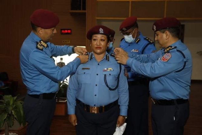 ६१ जना प्रहरी अधिकृतहरु दर्ज्यानी चिन्हद्वारा सुशोभित