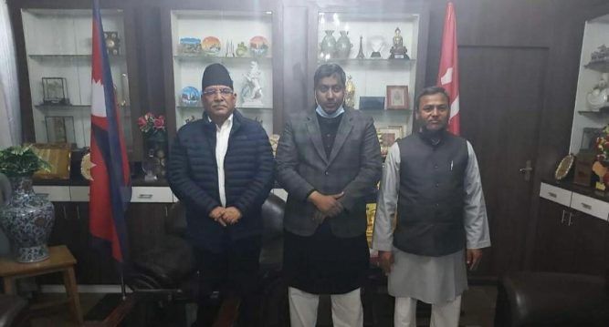 प्रधानमंत्रीमा  नियुक्त भएकोमा मौलाना मशहूदले दिए प्रचण्ड लाई बधाई Gandakiaaja
