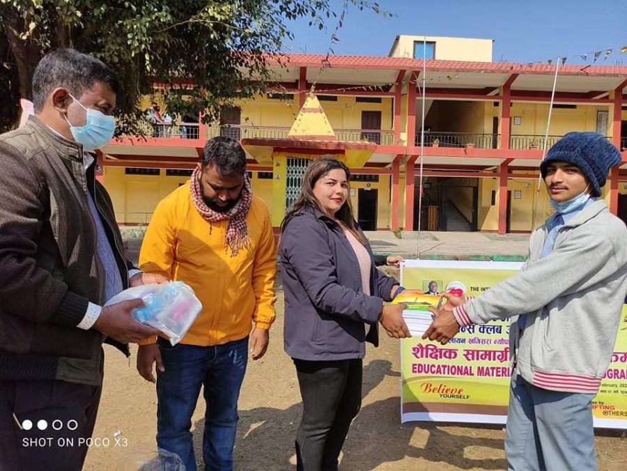 जन्मदिनमा लायन बस्यालको सत्कर्म : विपन्न विद्यार्थीलाई वार्षिक छात्रवृत्ति
