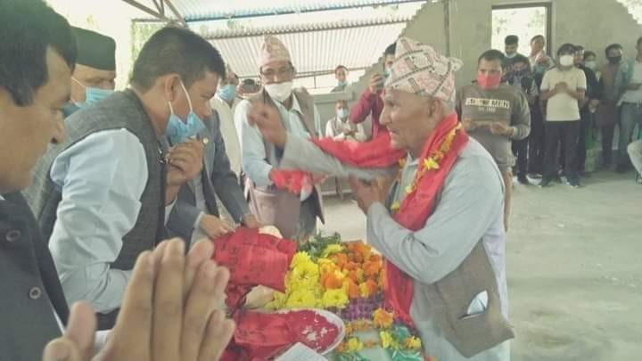 काङ्ग्रेस परित्याग गरि १५० जना नेकपा प्रवेश