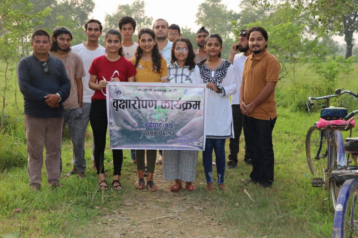 बृक्षारोपण कार्यक्रम सम्पन्न